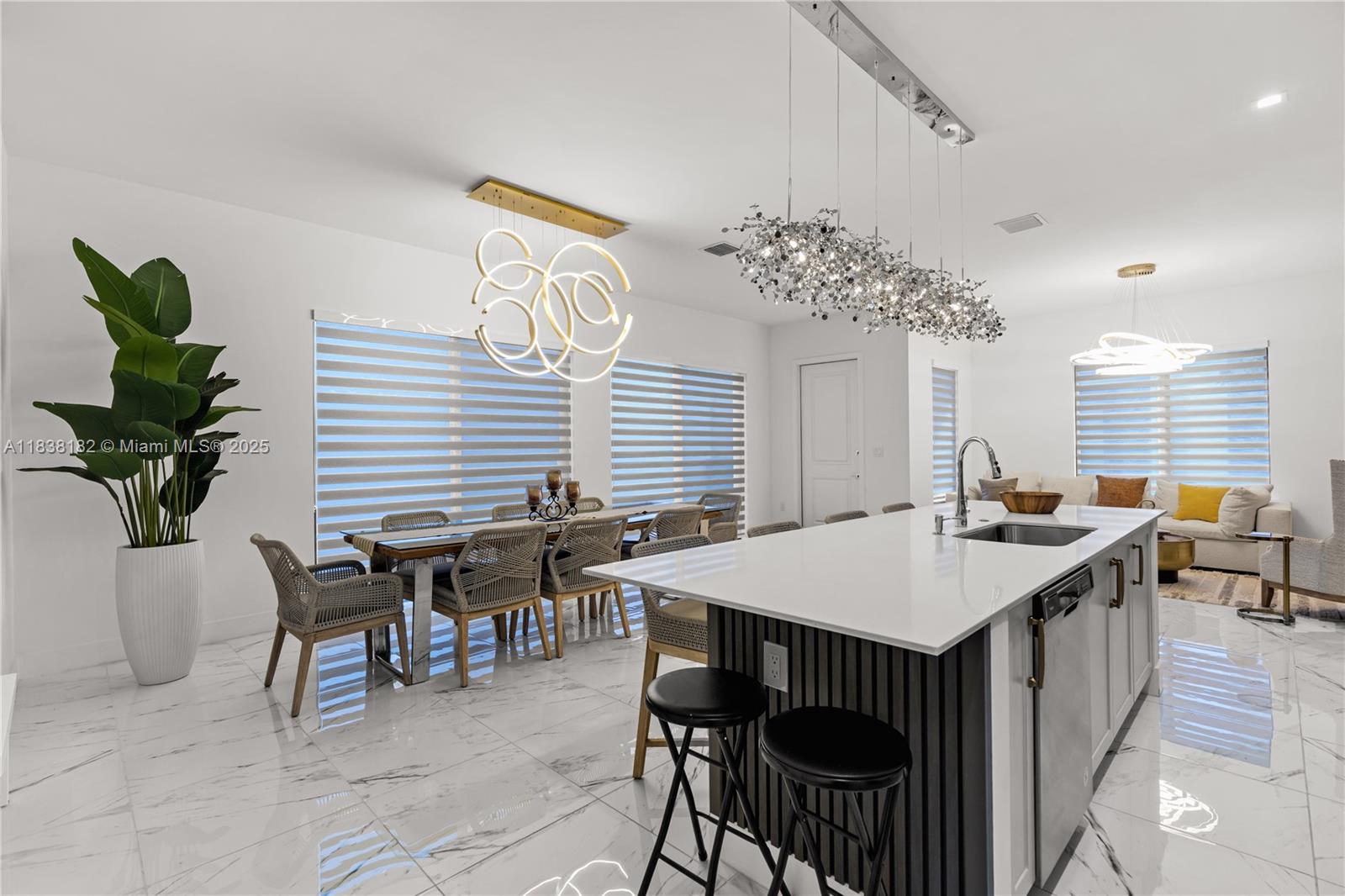 4374 NW 81st Ave Doral, FL 33166