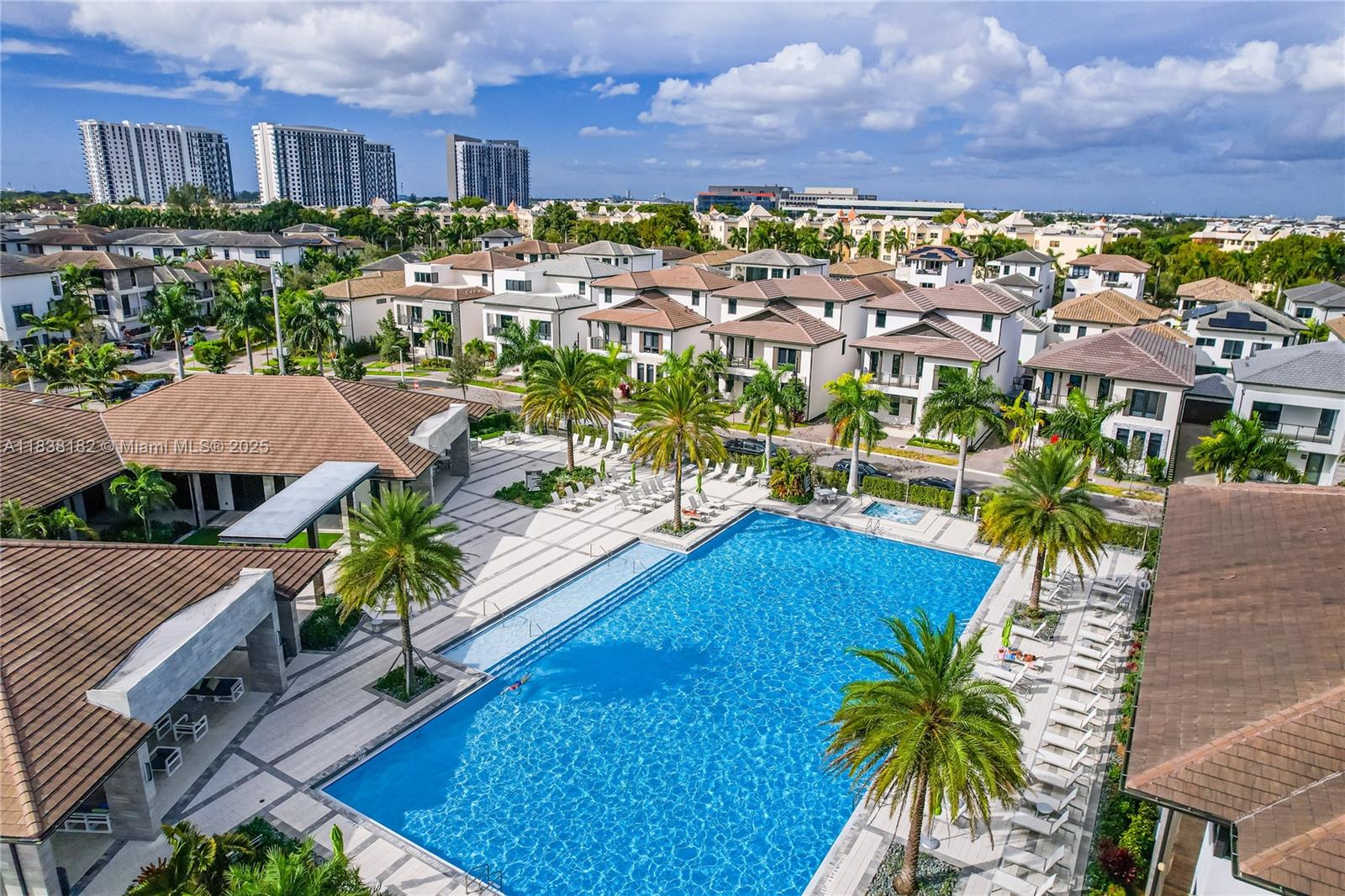 4374 NW 81st Ave Doral, FL 33166