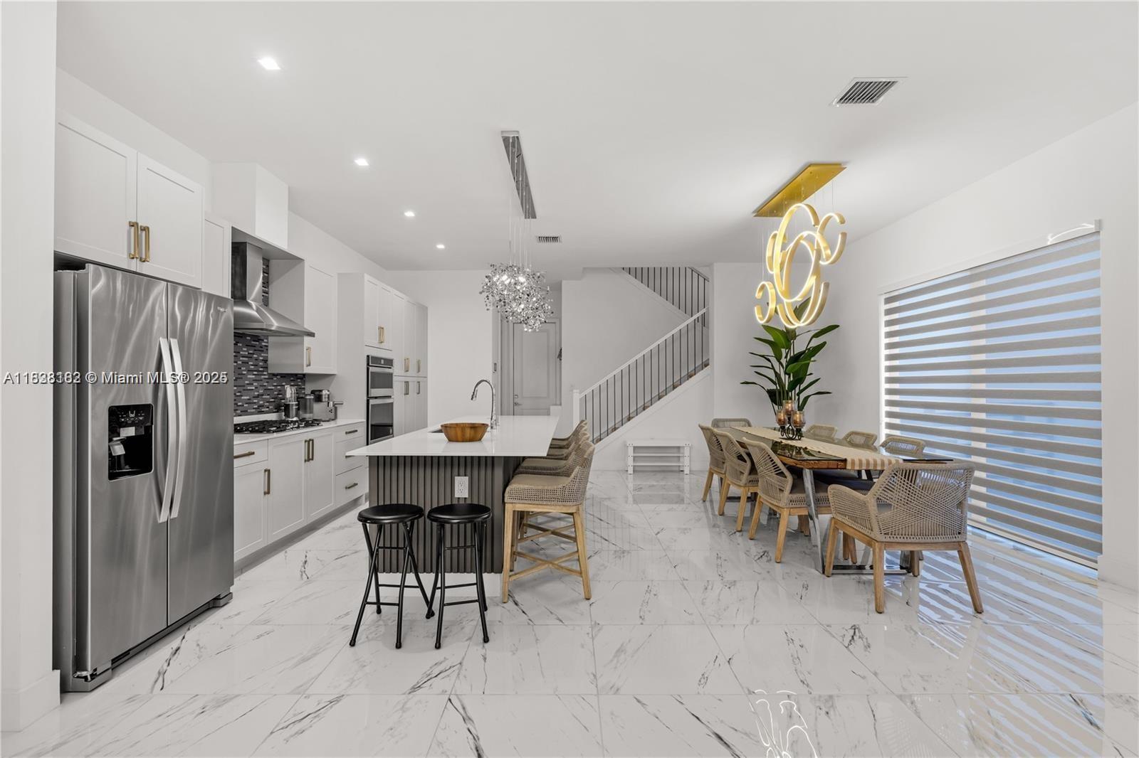 4374 NW 81st Ave Doral, FL 33166