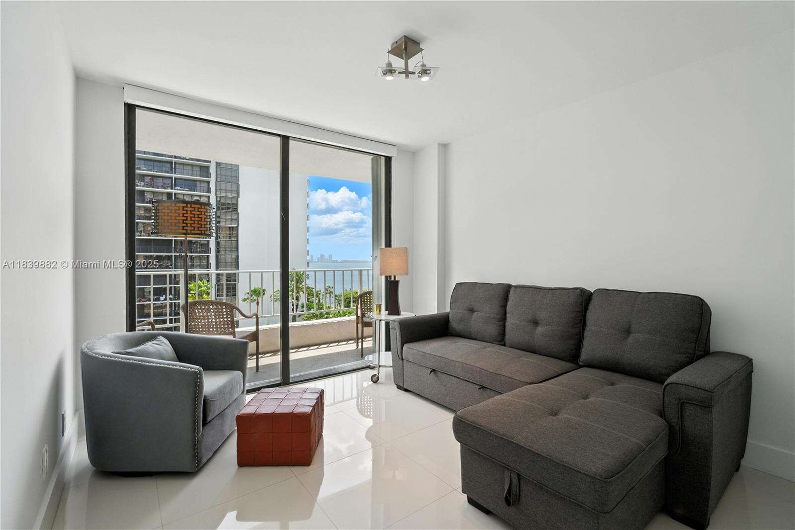 image Brickell Harbour Condo13