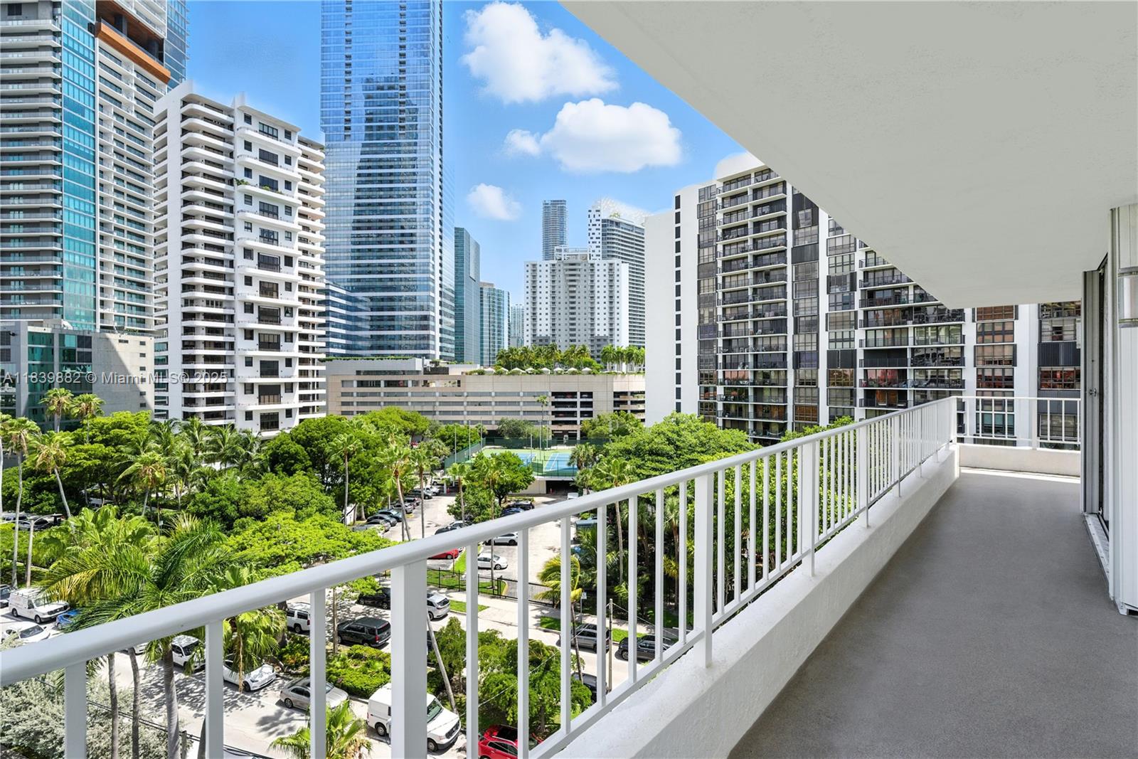 image Brickell Harbour Condo2