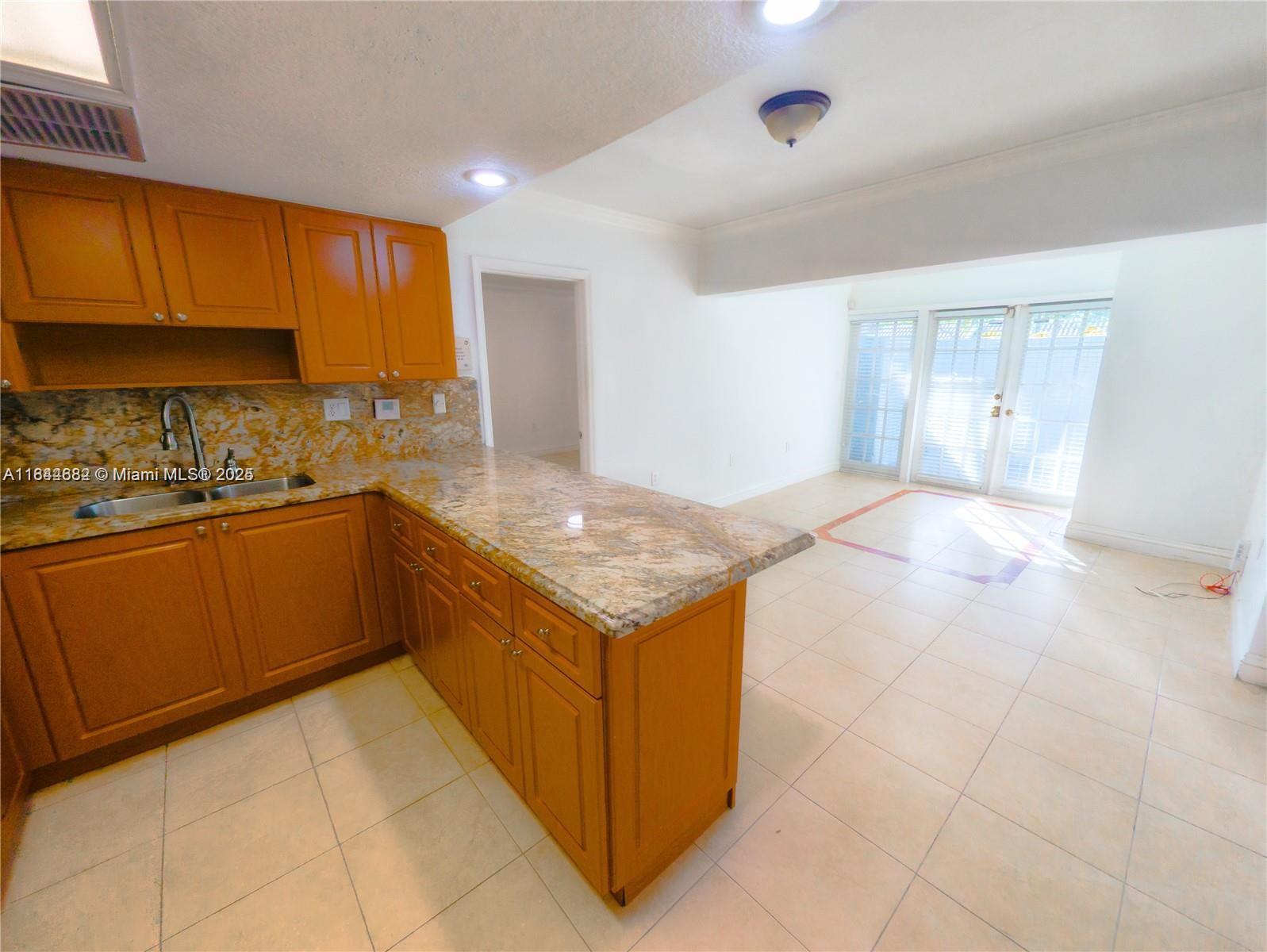 16337 Willow Crk Dr #16337