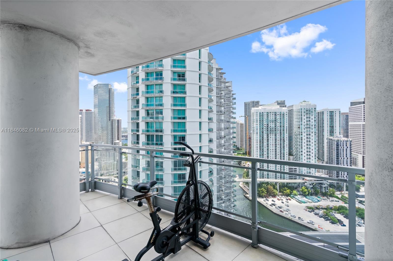 image Ivy Condominium15