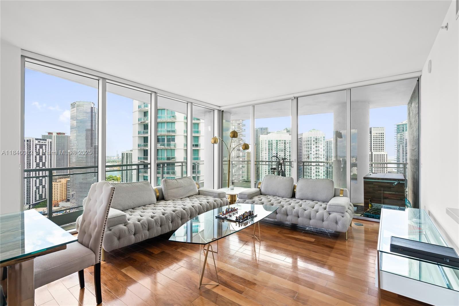 image Ivy Condominium17
