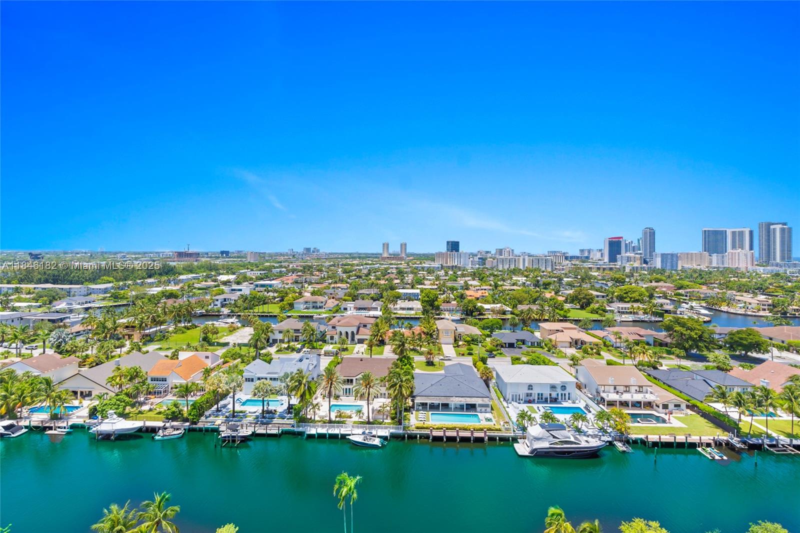 3598 Yacht Clb Dr #1601 Aventura, FL 33180