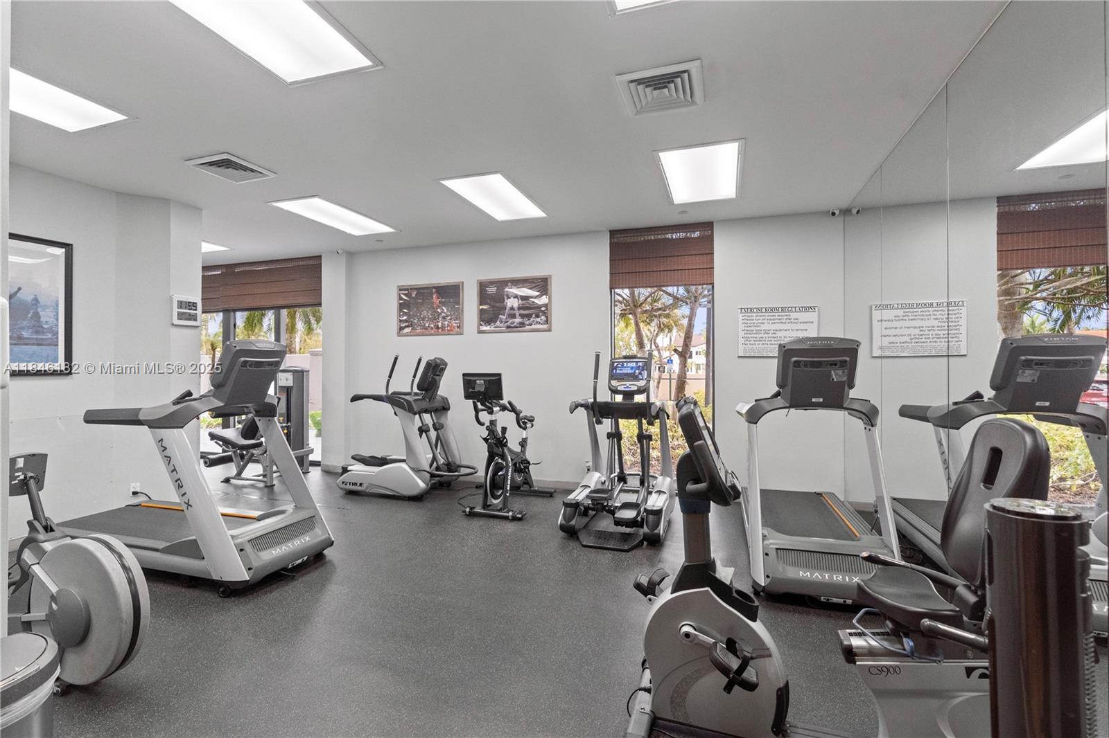 3598 Yacht Clb Dr #1601 Aventura, FL 33180