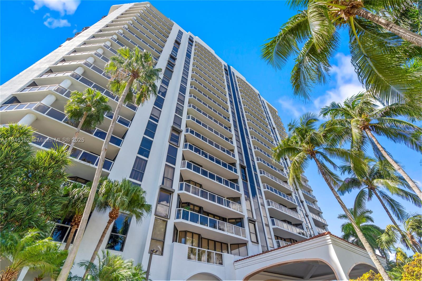 3598 Yacht Clb Dr #1601 Aventura, FL 33180