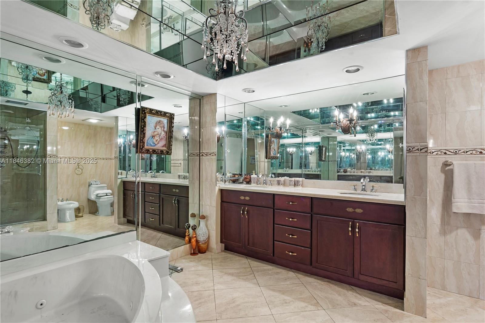 image Hamptons West Condo14