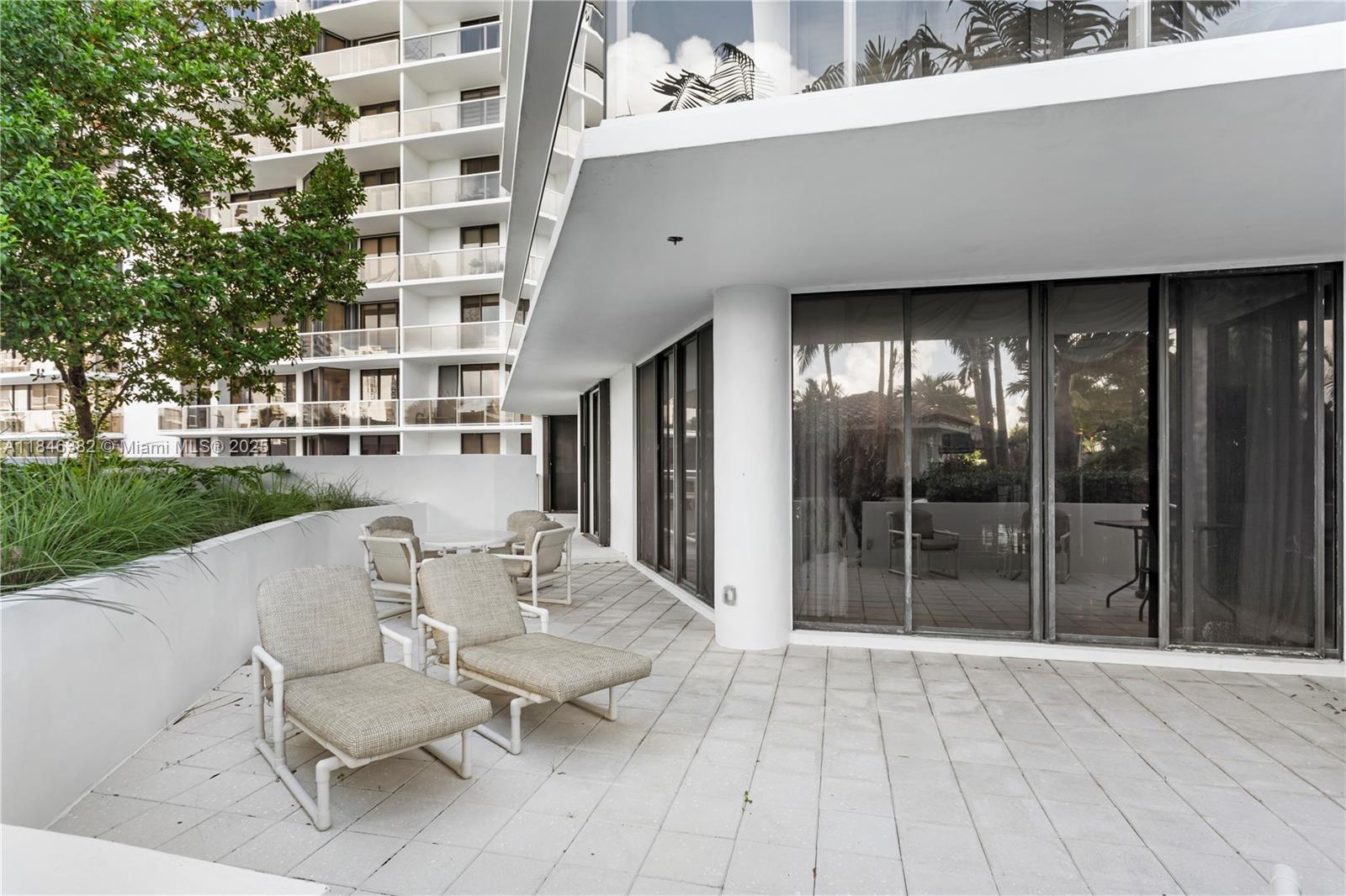 image Hamptons West Condo20