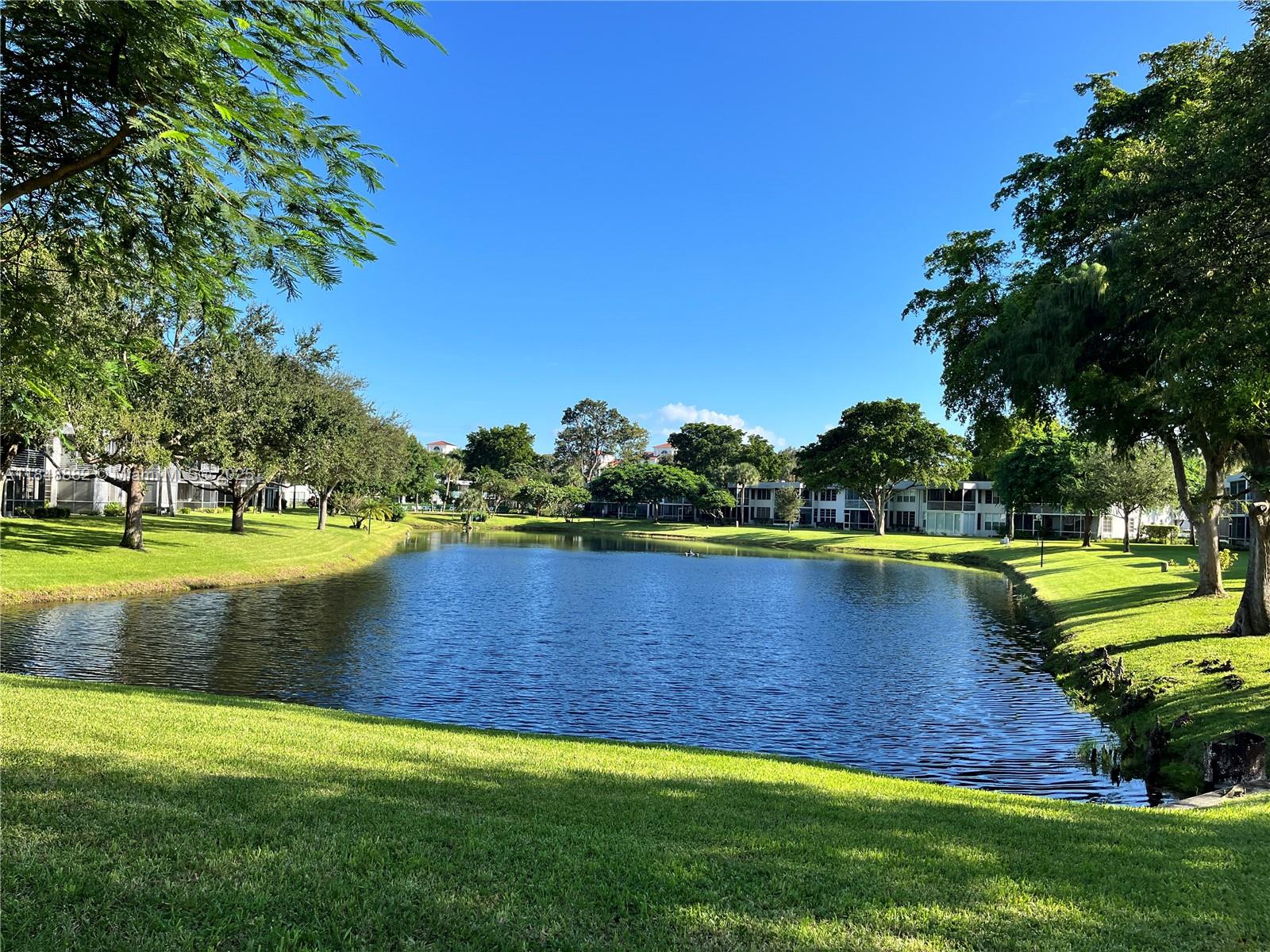 4280 Oaks Ter #203