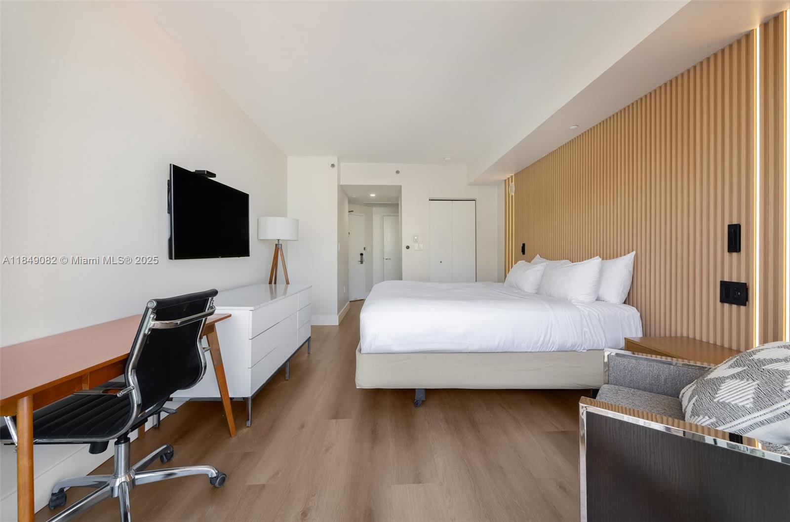 image Mutiny Park Hotel Arya9