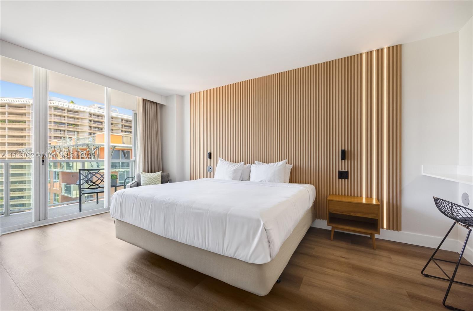 image Mutiny Park Hotel Arya2