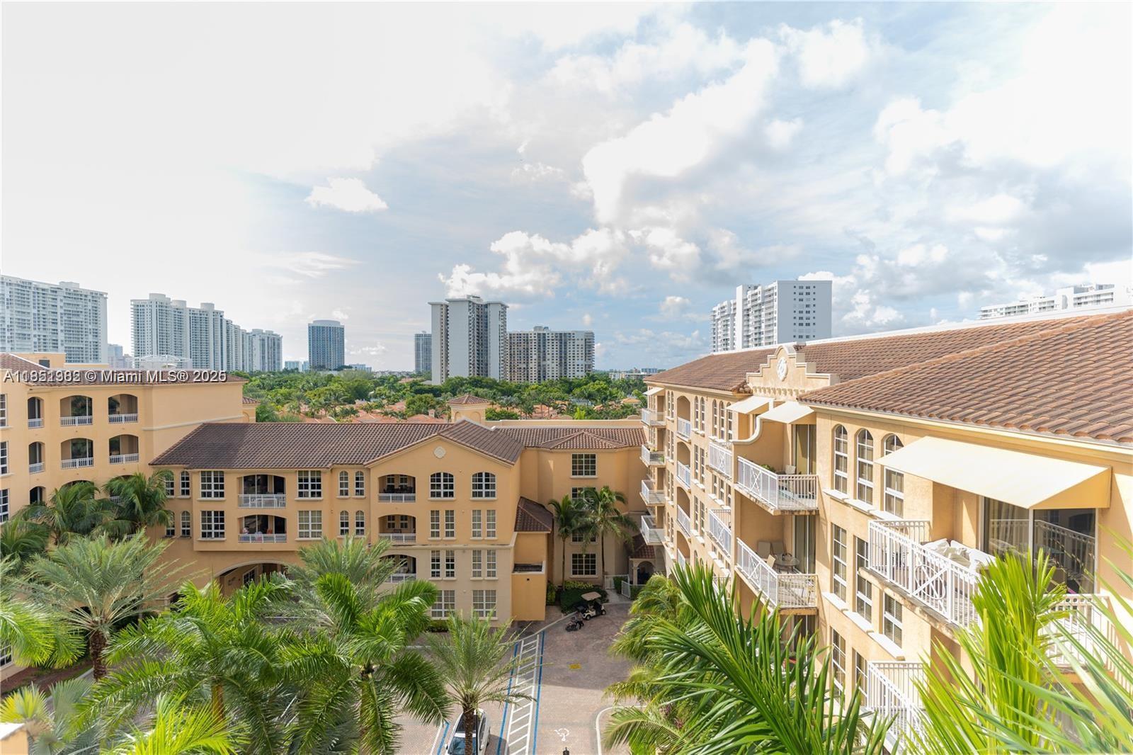 image Alaqua Condo9