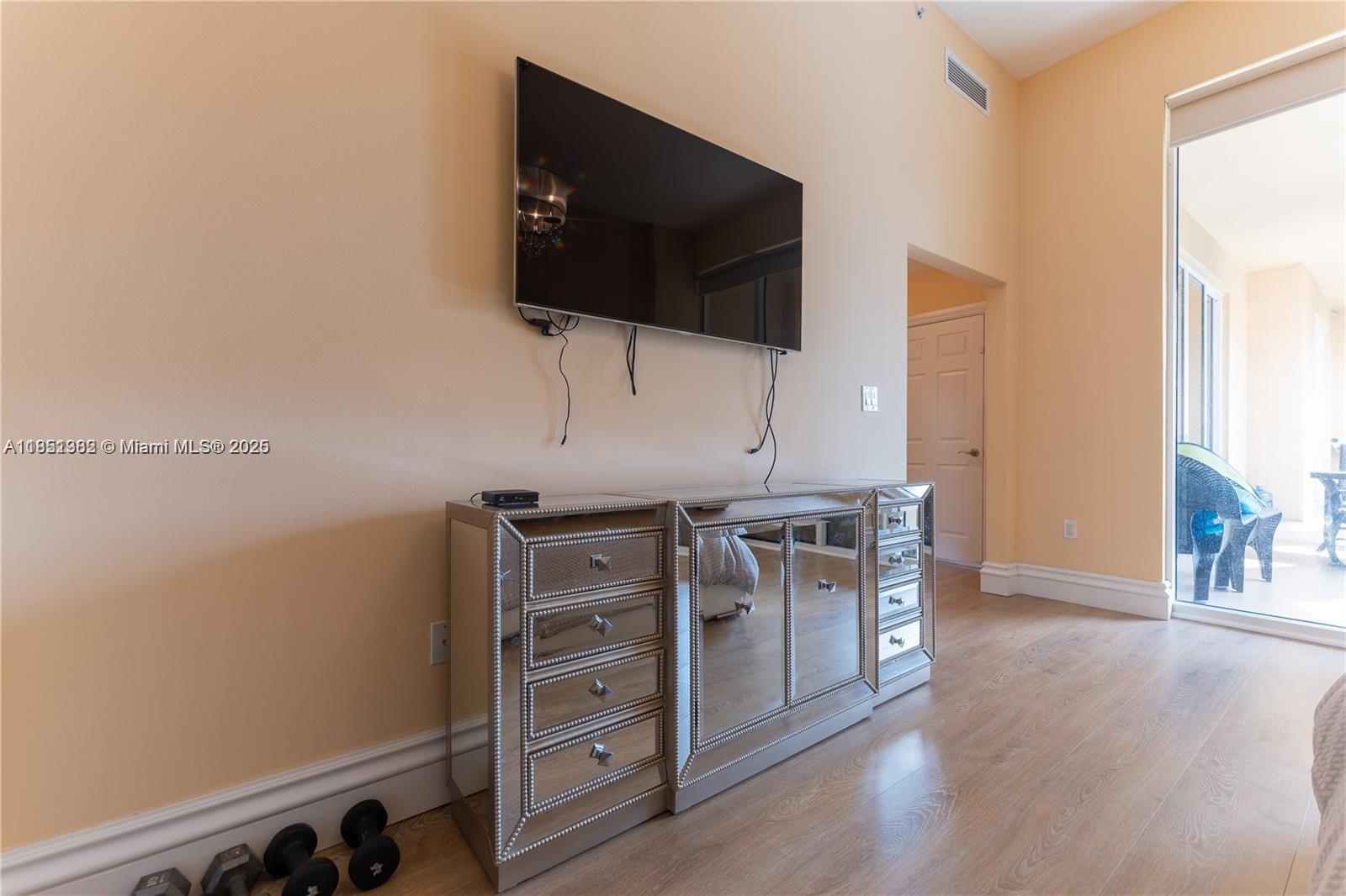 image Alaqua Condo26