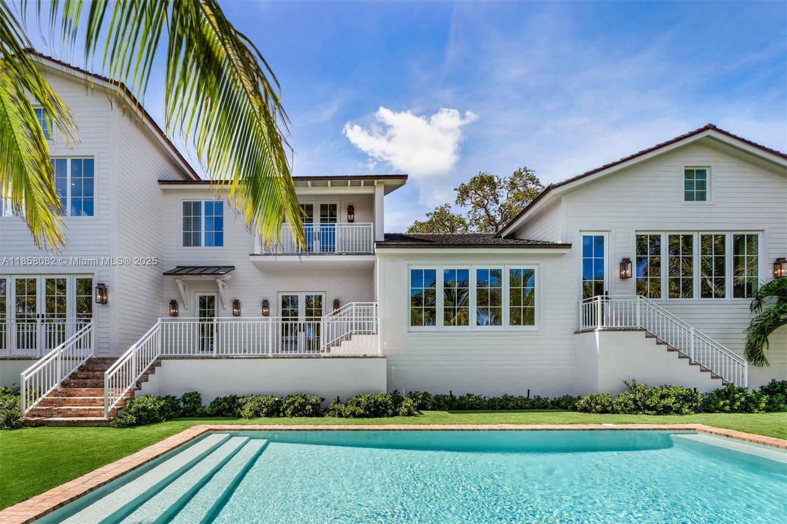 1051 San Pedro Ave