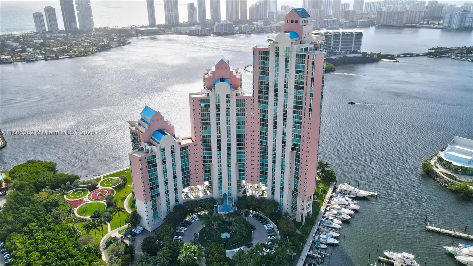 3370 Hidden Bay Dr #909