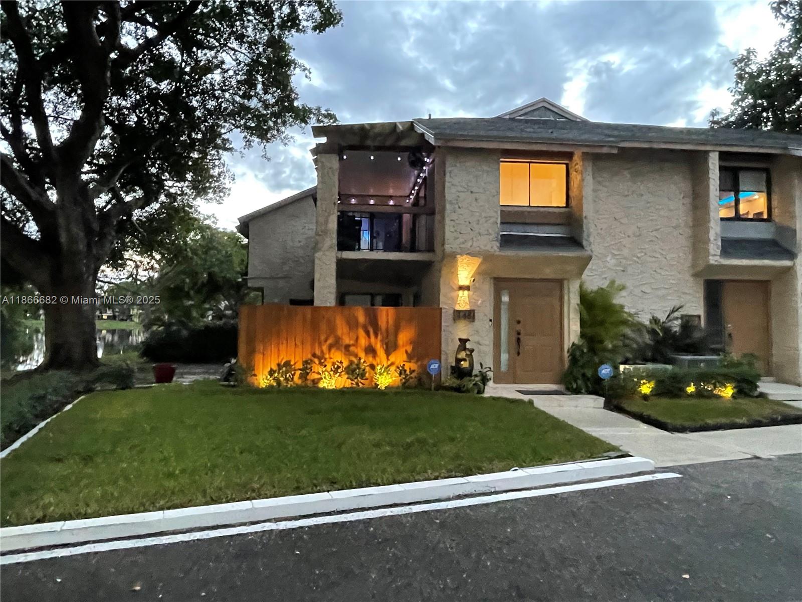 148 Wimbledon Lk Dr #148