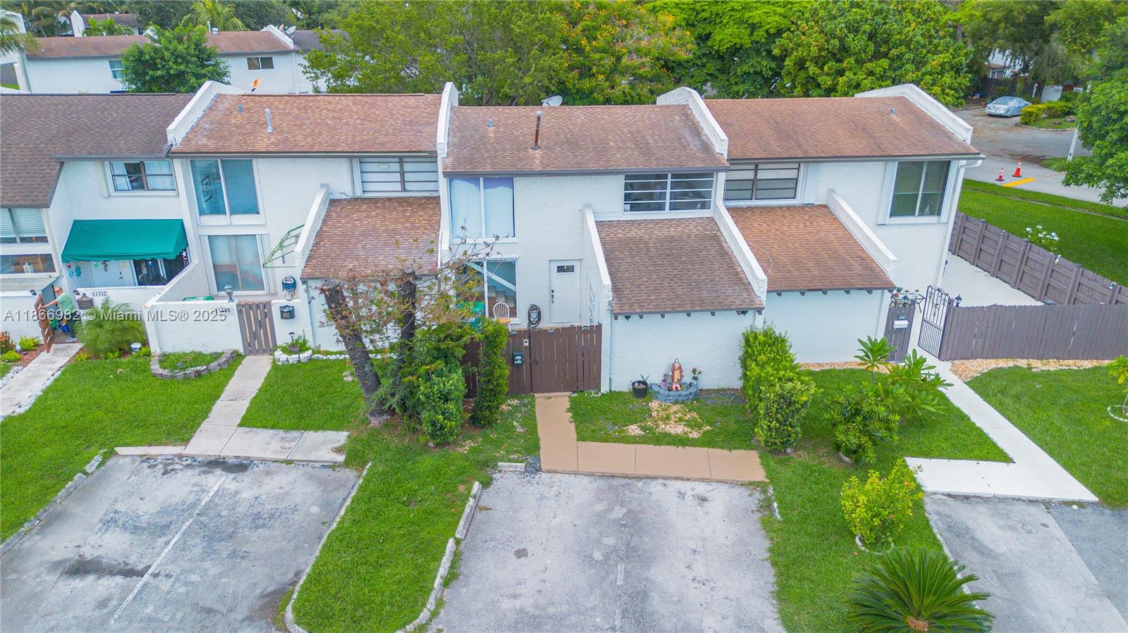 11333 SW 69th Ter