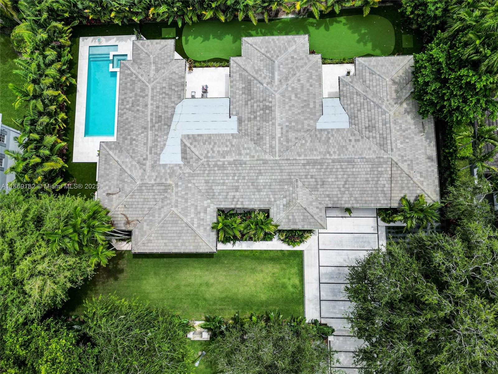 4144 Pinta Ct Coral Gables, FL 33146