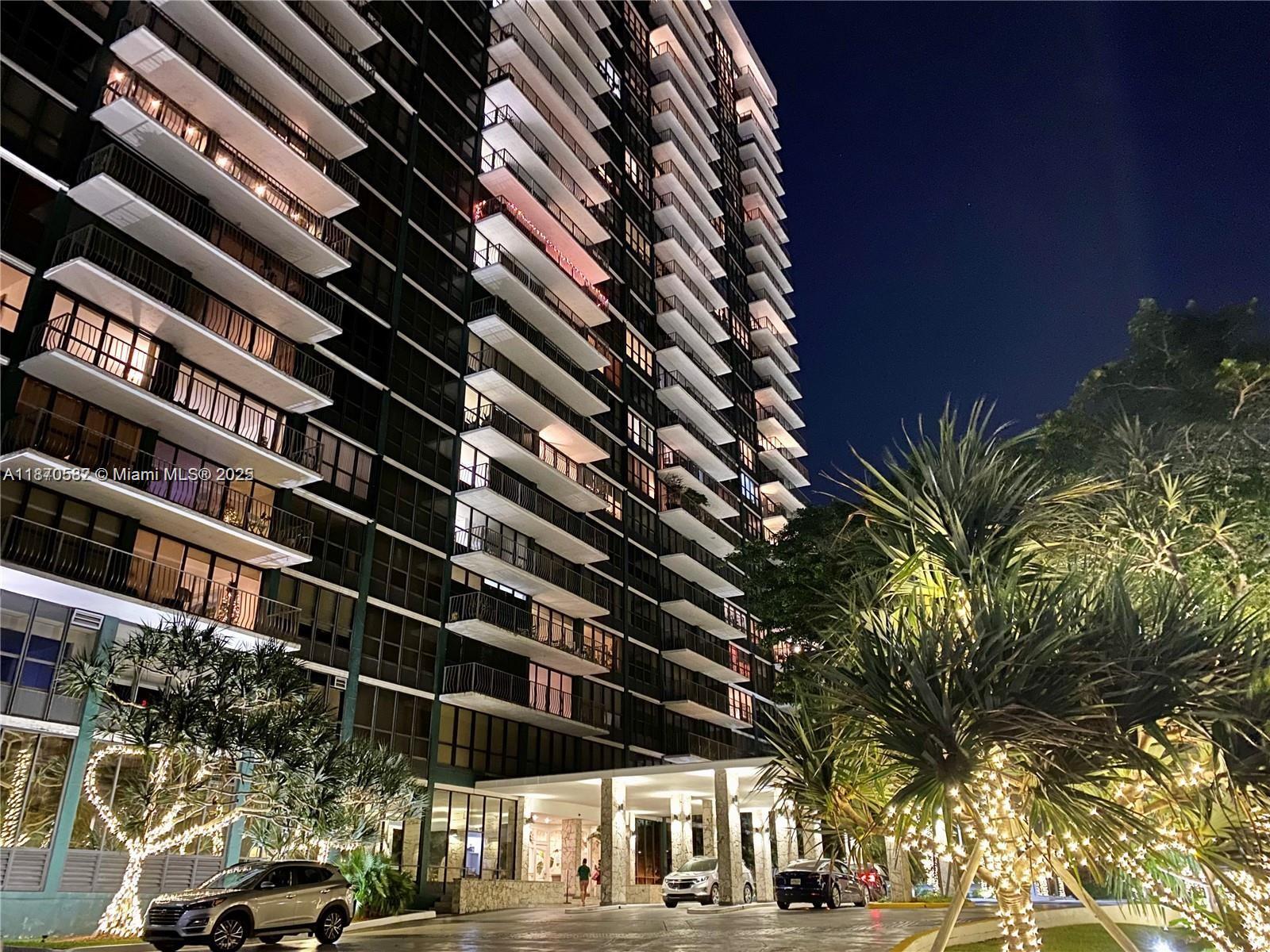 780 NE 69th St #T-1D Miami, FL 33138 780 NE 69th St #T-1D Miami, FL 33138