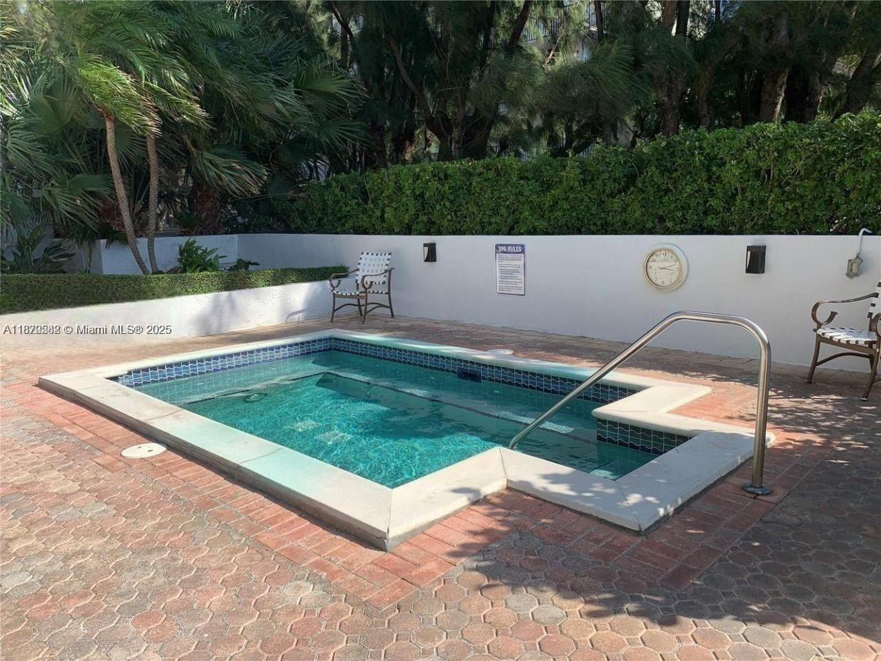 780 NE 69th St #T-1D Miami, FL 33138 780 NE 69th St #T-1D Miami, FL 33138