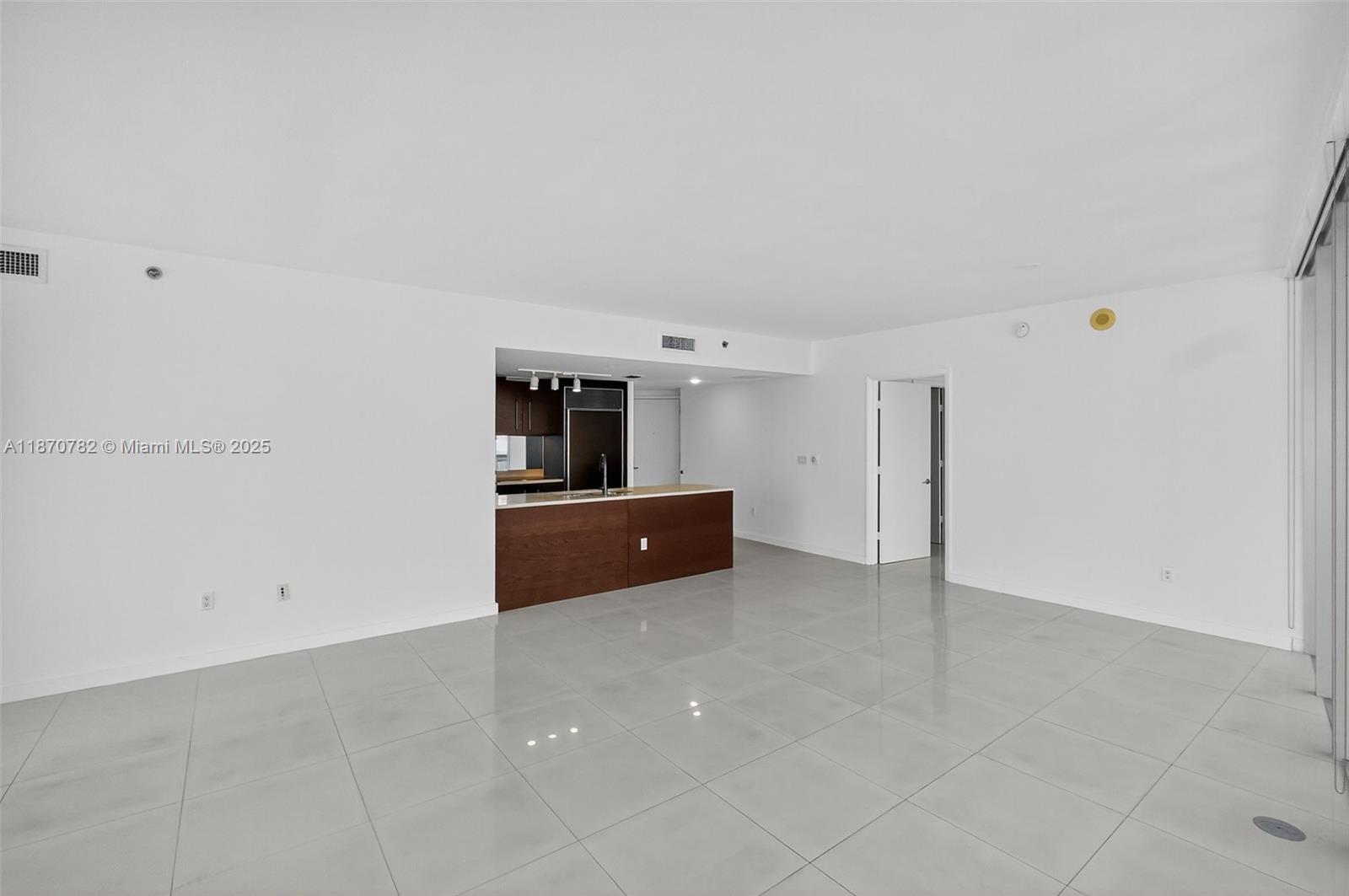 image Icon Brickell13