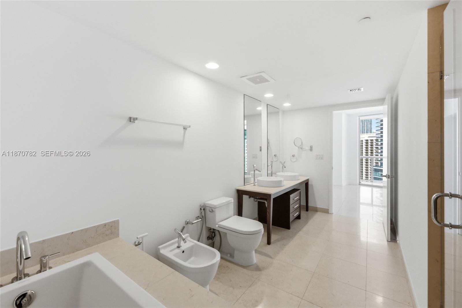 image Icon Brickell I141