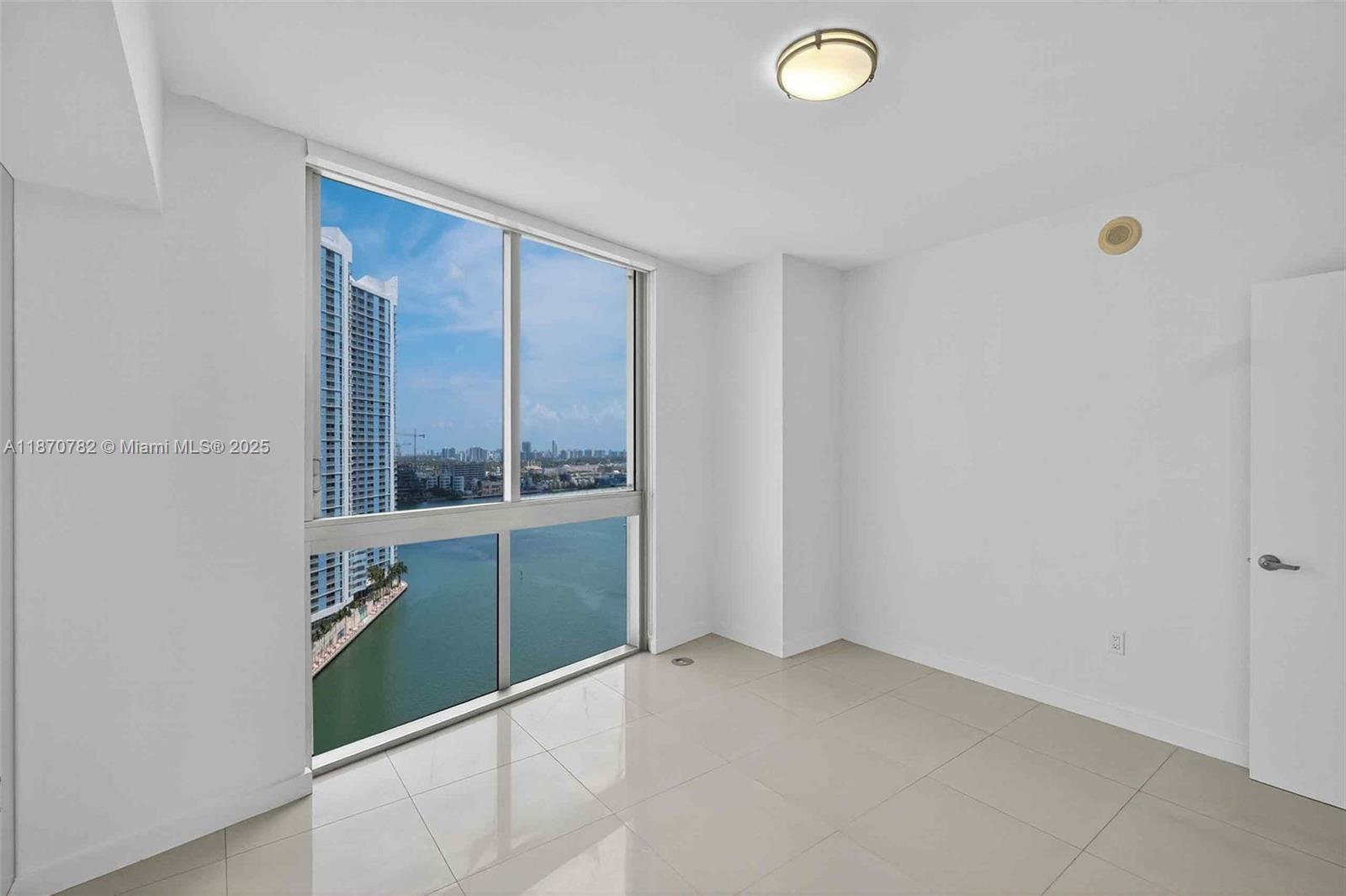 image Icon Brickell24