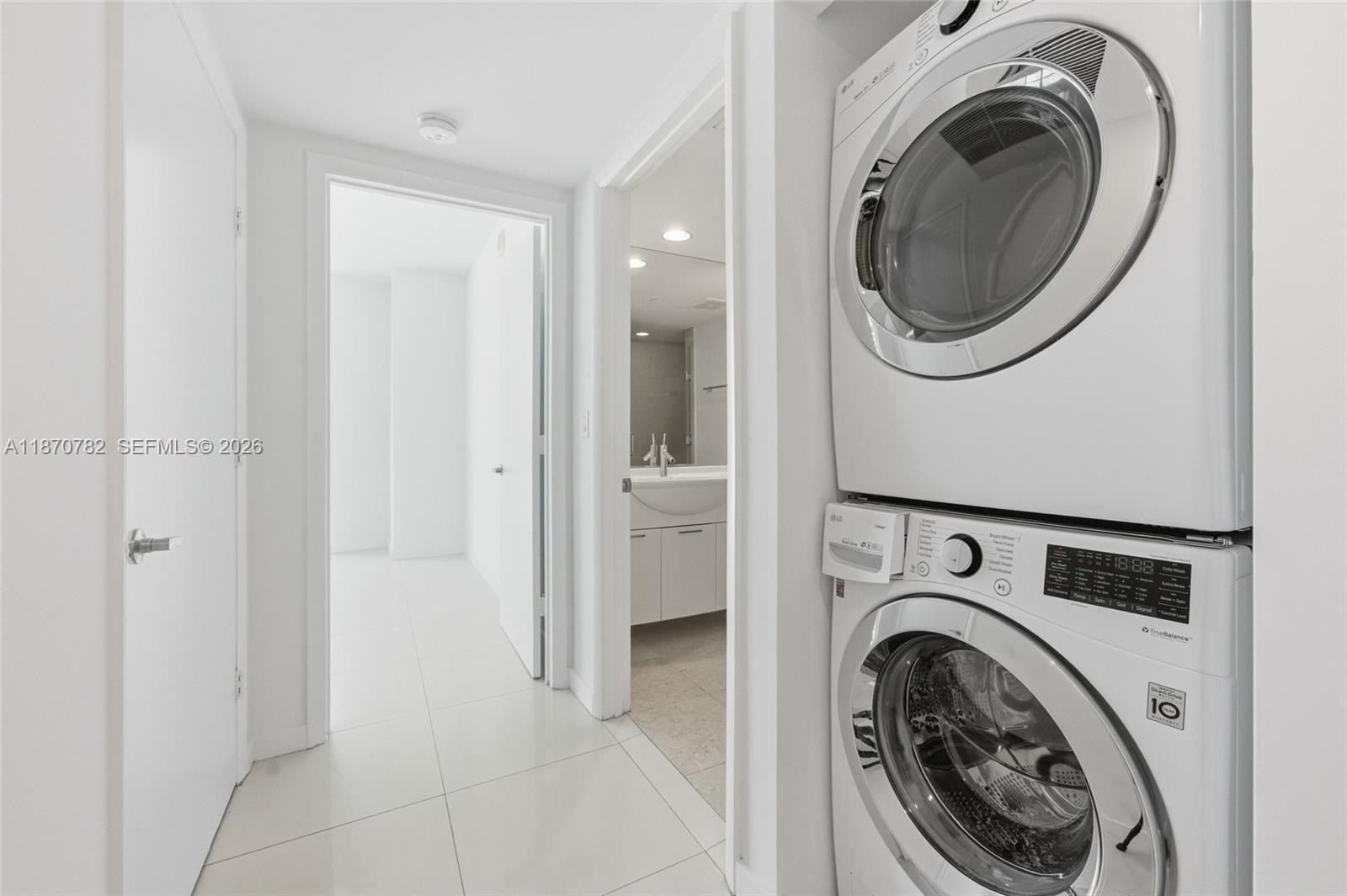 image Icon Brickell I249