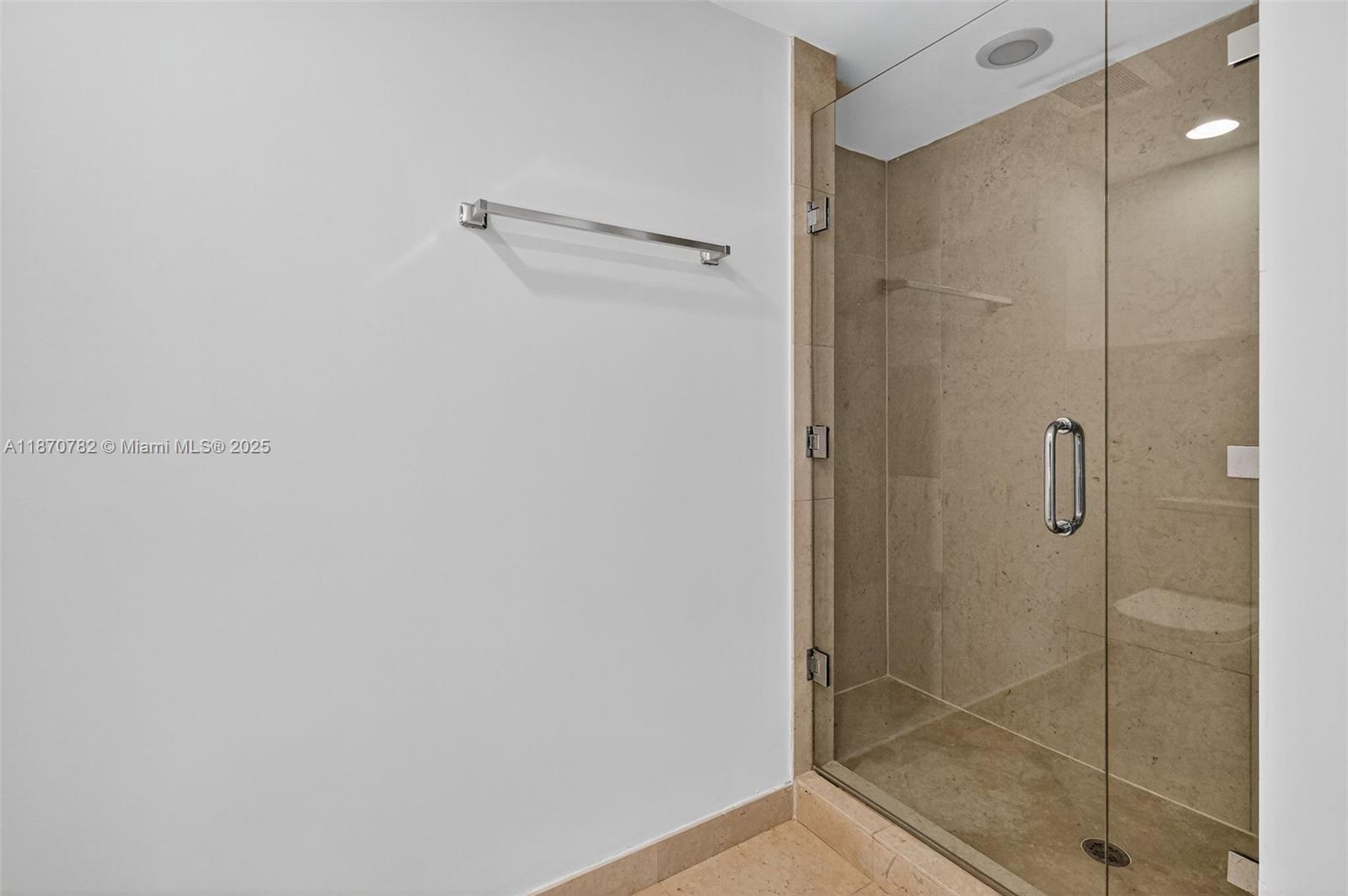 image Icon Brickell28