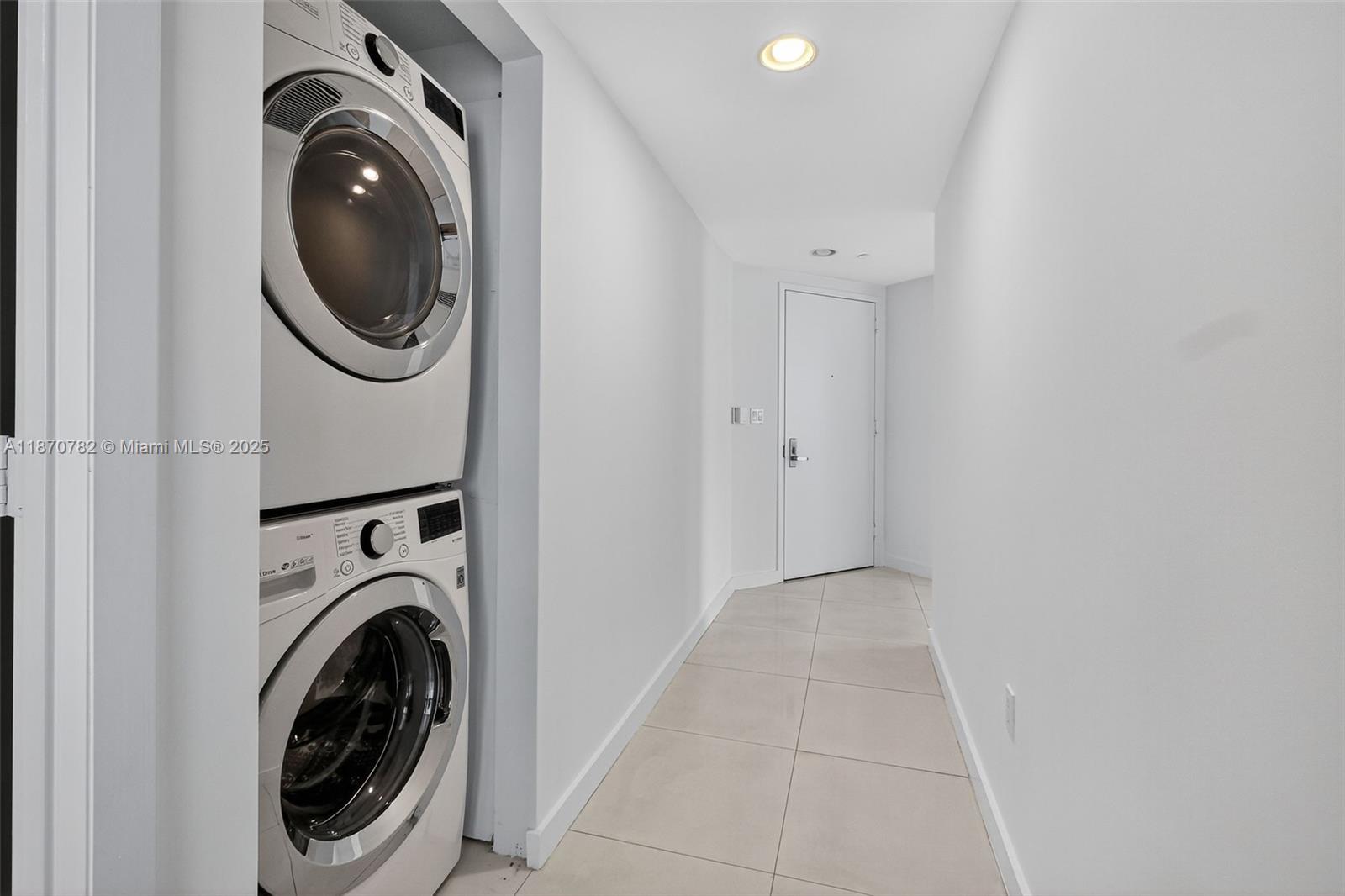 image Icon Brickell30