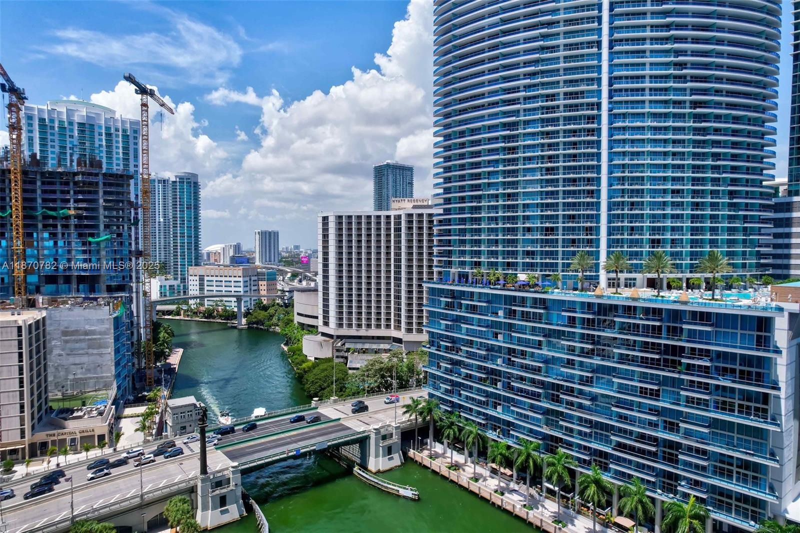image Icon Brickell37