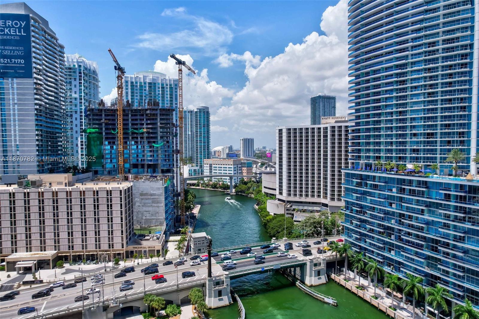 image Icon Brickell38