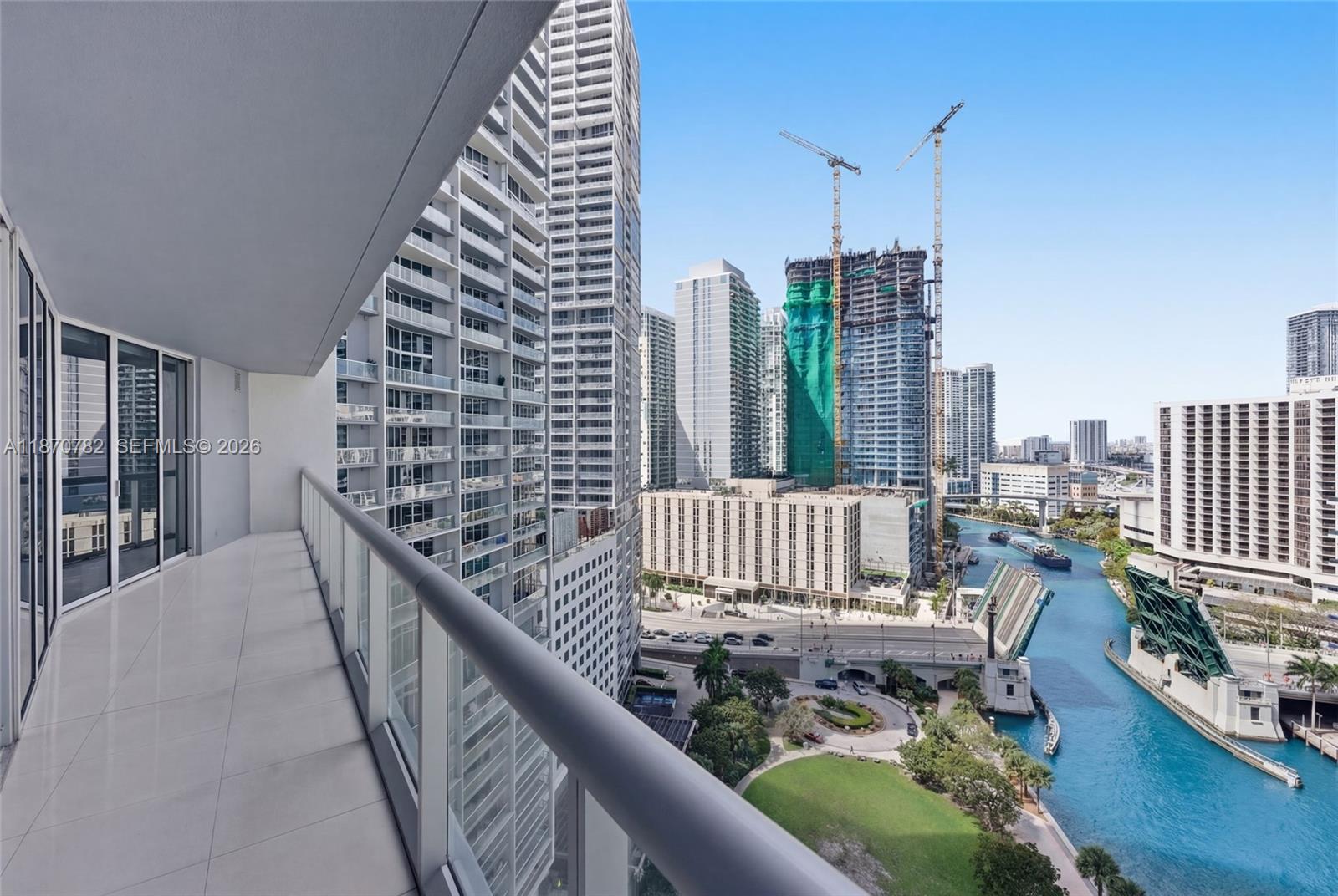 image Icon Brickell I82