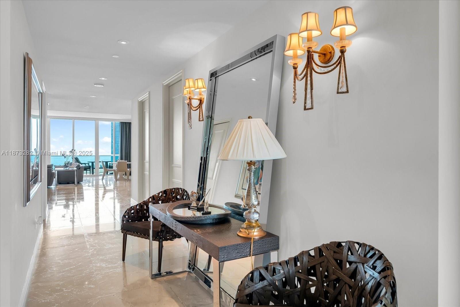 20155 NE 38th Ct #2002 Aventura, FL 33180 20155 NE 38th Ct #2002 Aventura, FL 33180