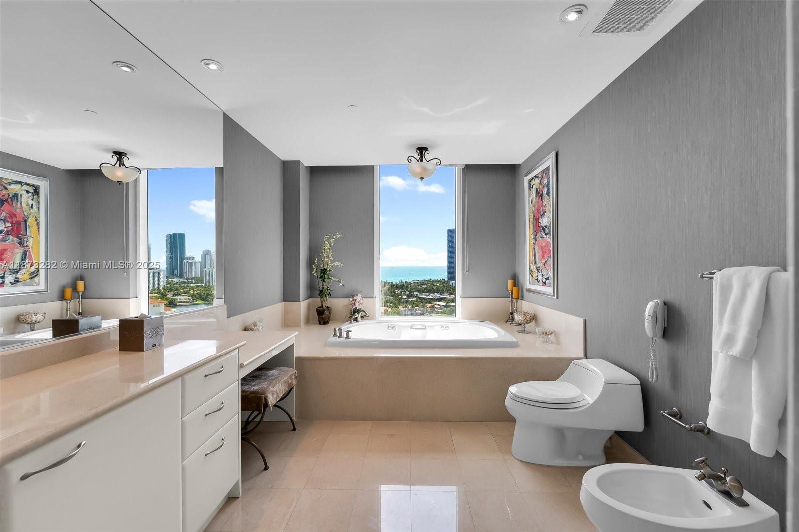 20155 NE 38th Ct #2002 Aventura, FL 33180 20155 NE 38th Ct #2002 Aventura, FL 33180