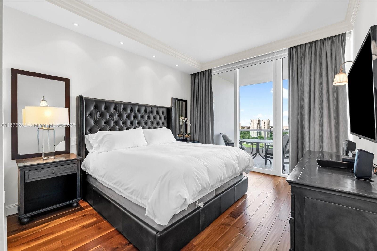 20155 NE 38th Ct #2002 Aventura, FL 33180 20155 NE 38th Ct #2002 Aventura, FL 33180