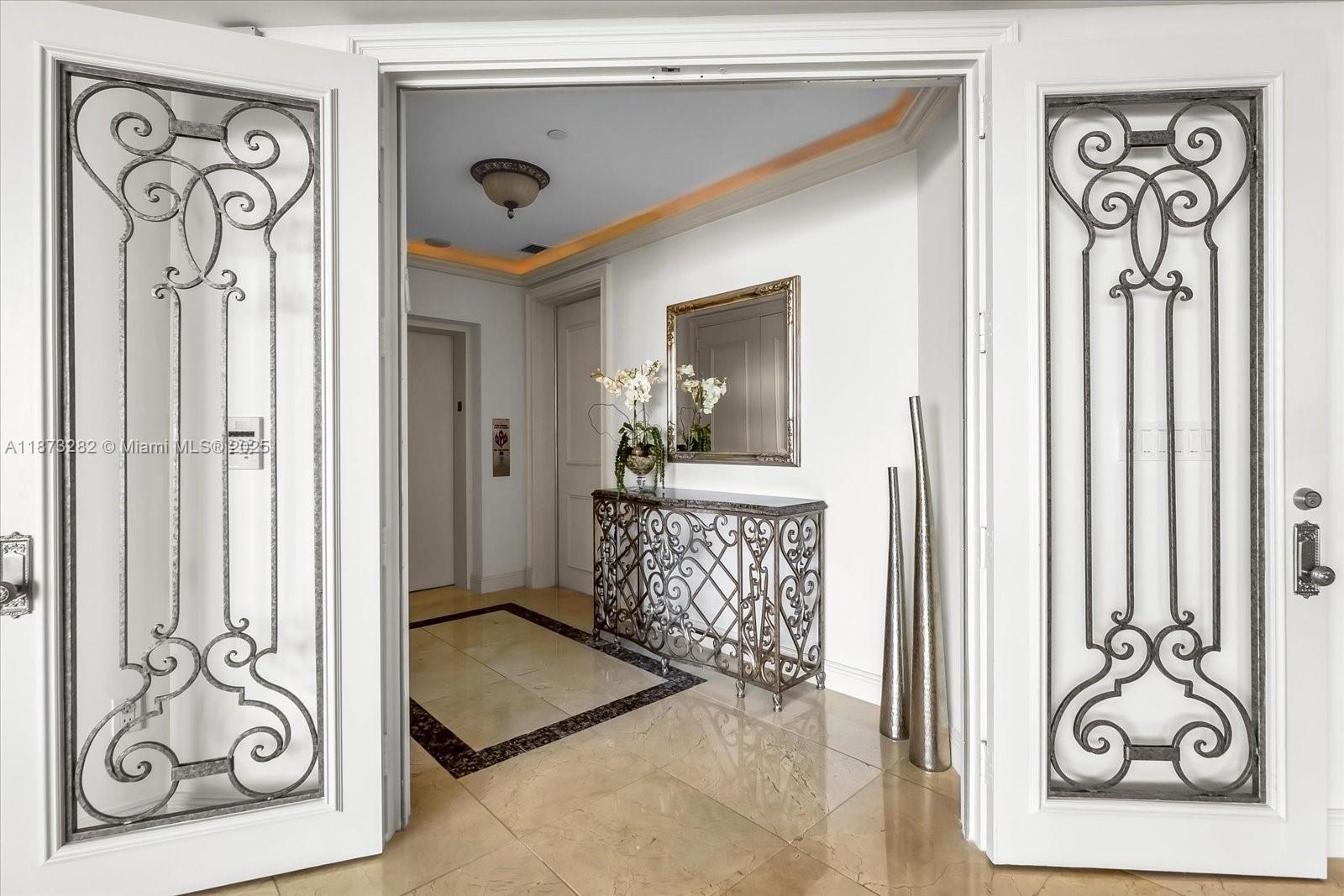 20155 NE 38th Ct #2002 Aventura, FL 33180 20155 NE 38th Ct #2002 Aventura, FL 33180