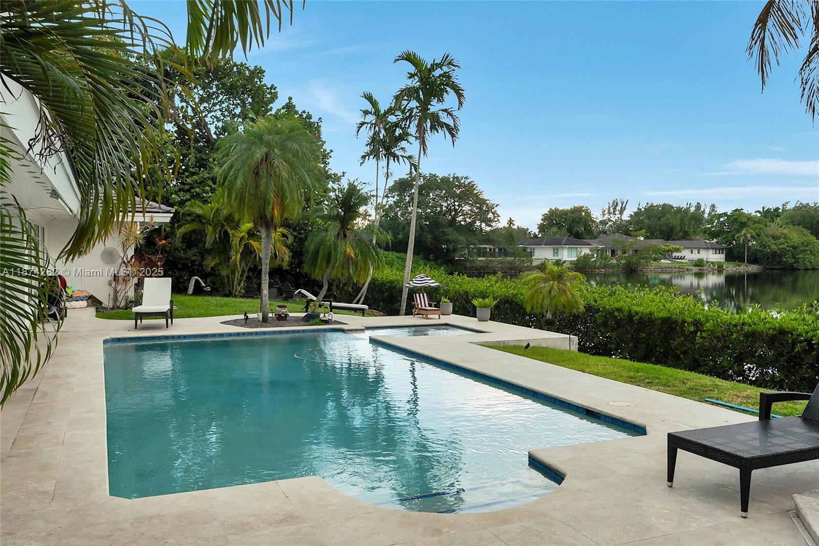 415 Rovino Ave Coral Gables, FL 33156