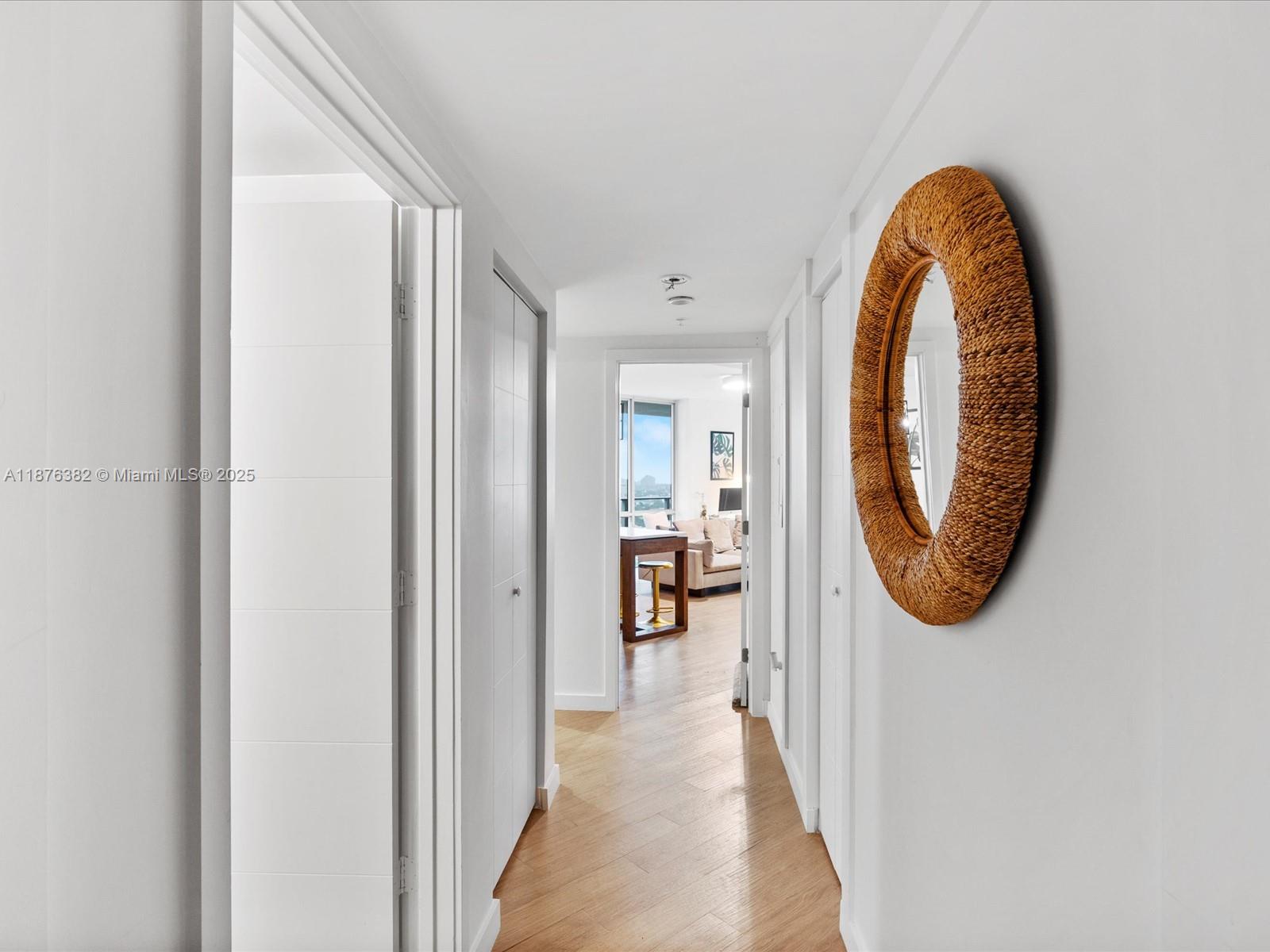 image Brickell Ten Condo15