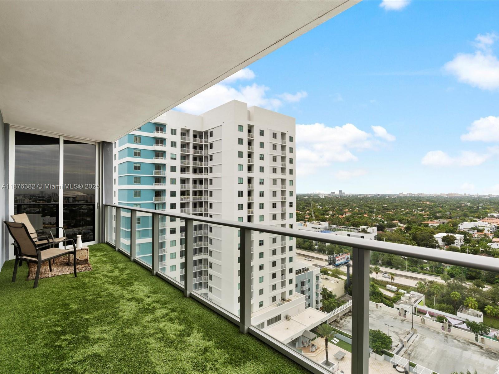 image Brickell Ten Condo25