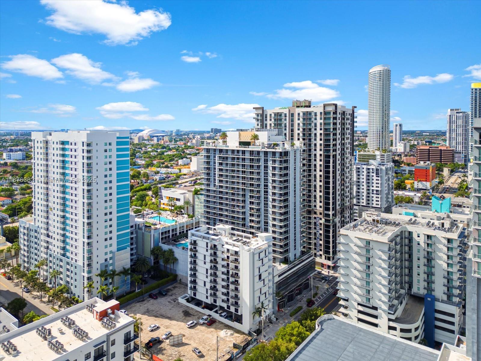 image Brickell Ten Condo38
