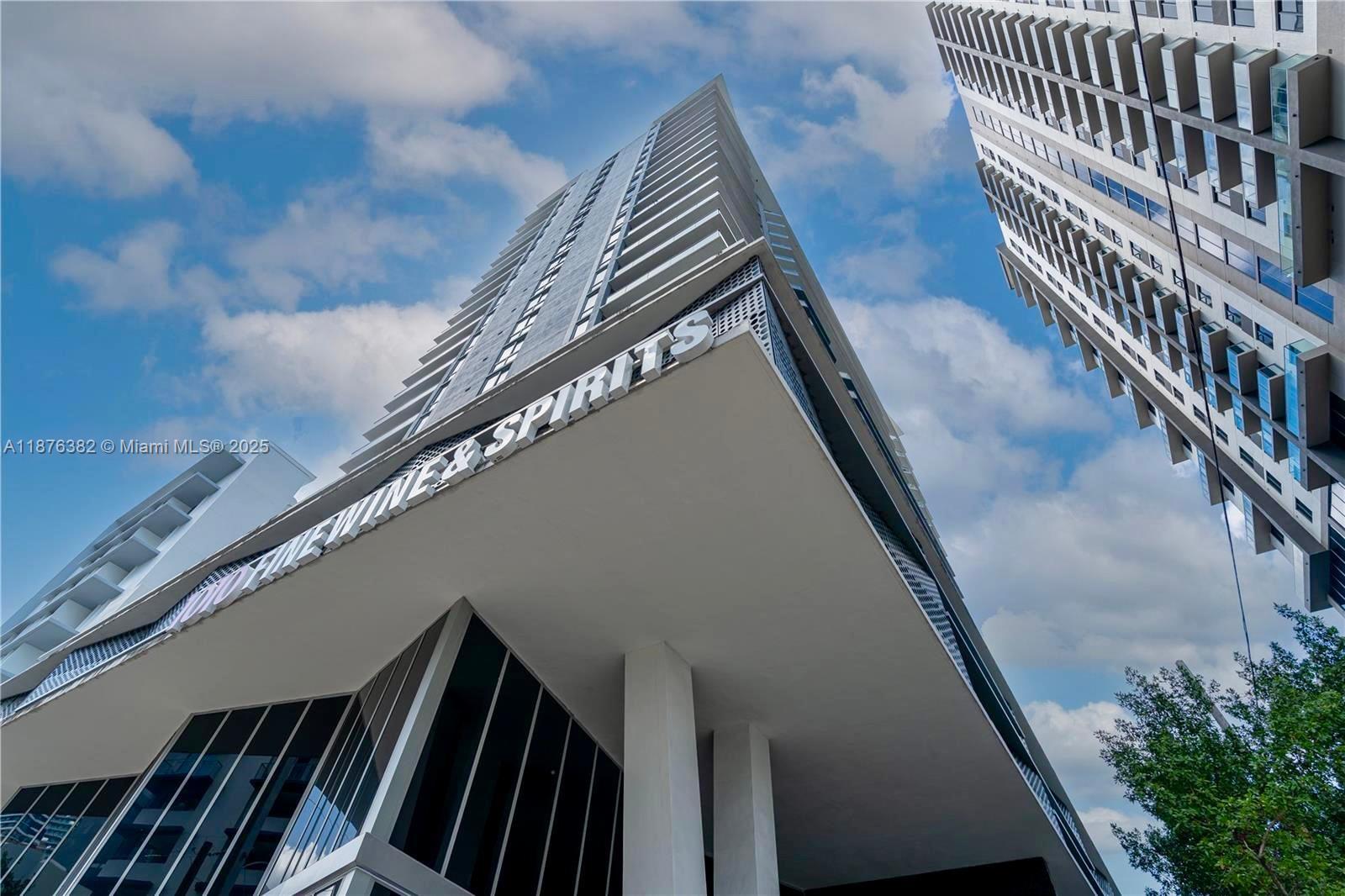 image Brickell Ten Condo46