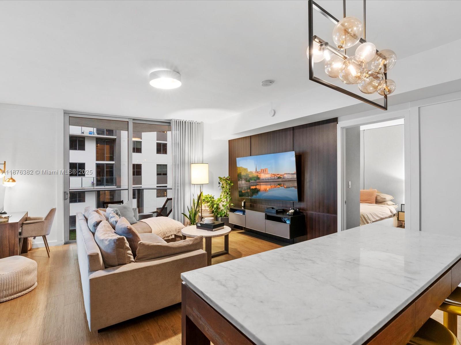 image Brickell Ten Condo6
