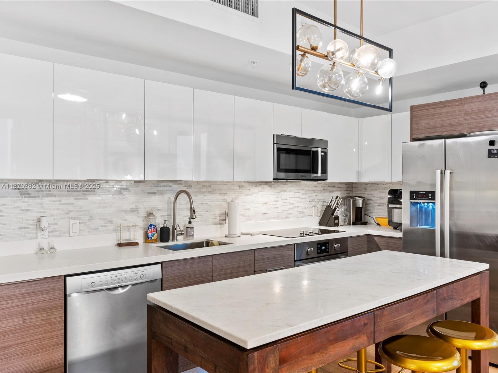 image Brickell Ten Condo7