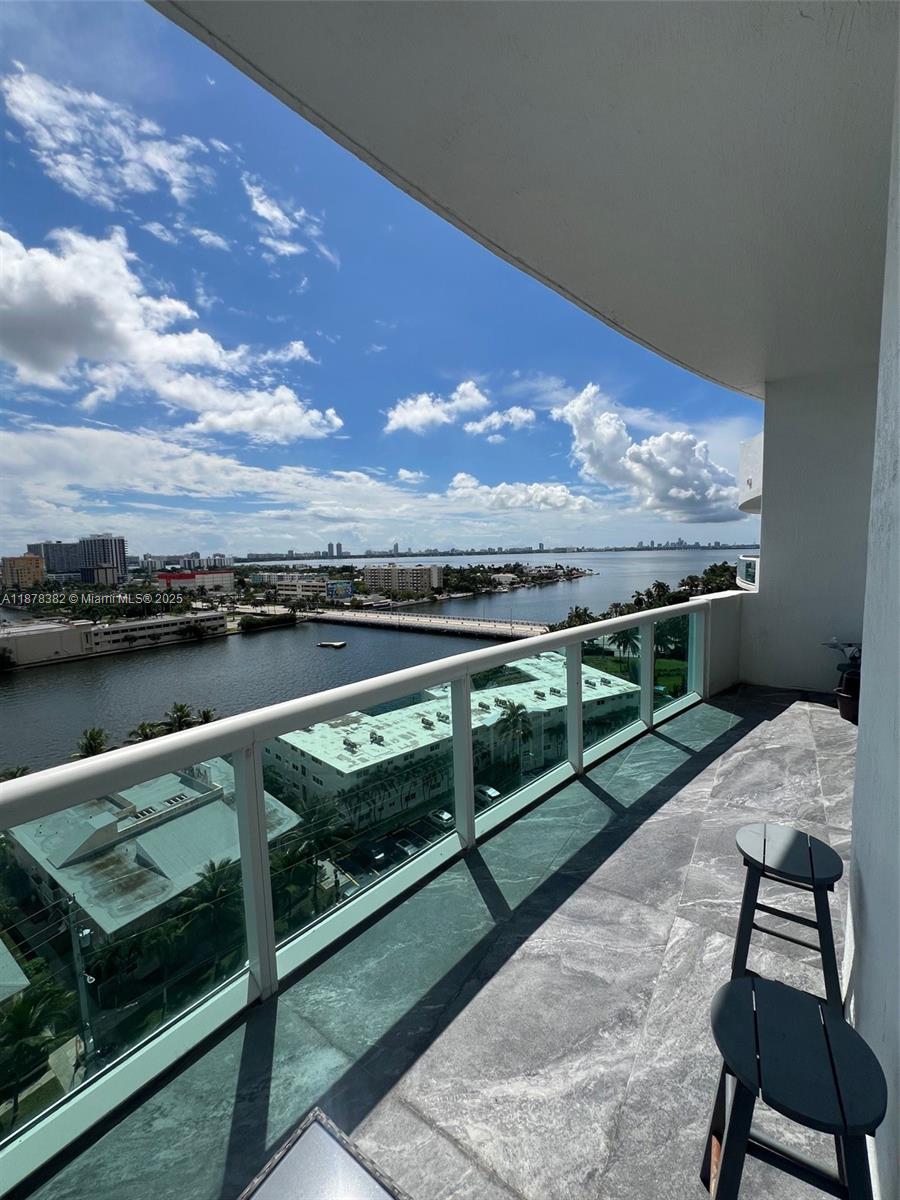 image 360 Condo B23