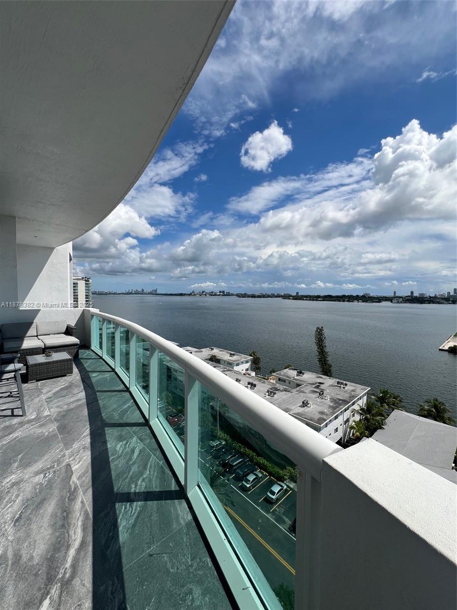 image 360 Condo B24