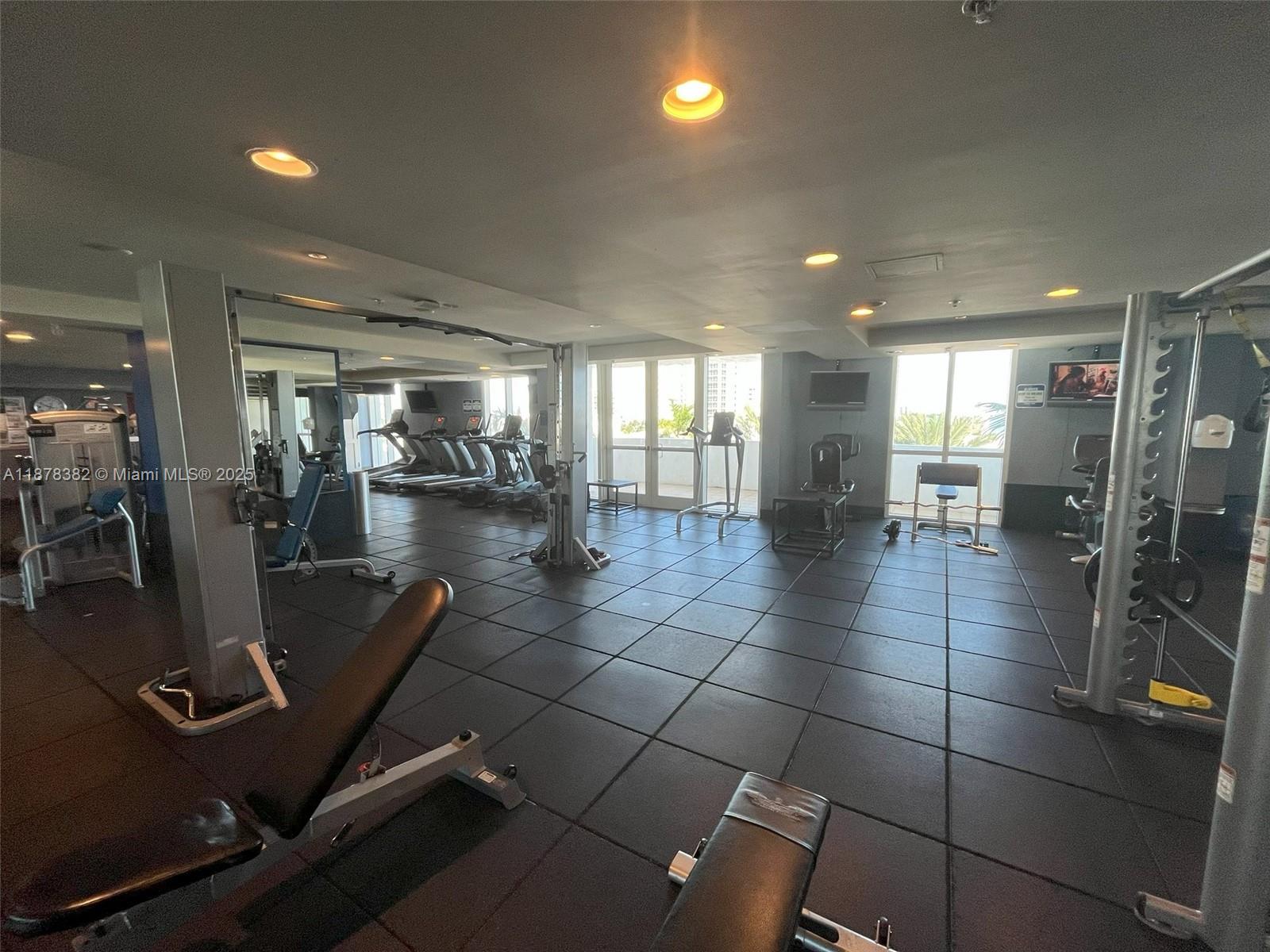 image 360 Condo B34