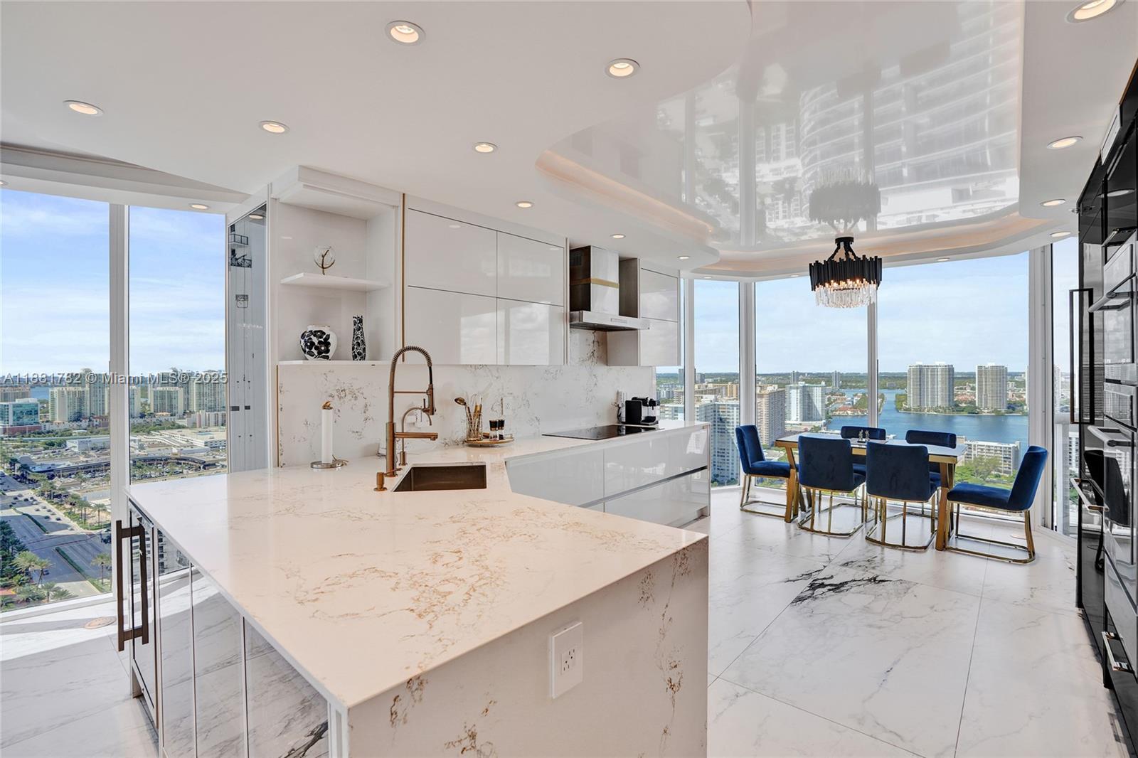 image Pinnacle7