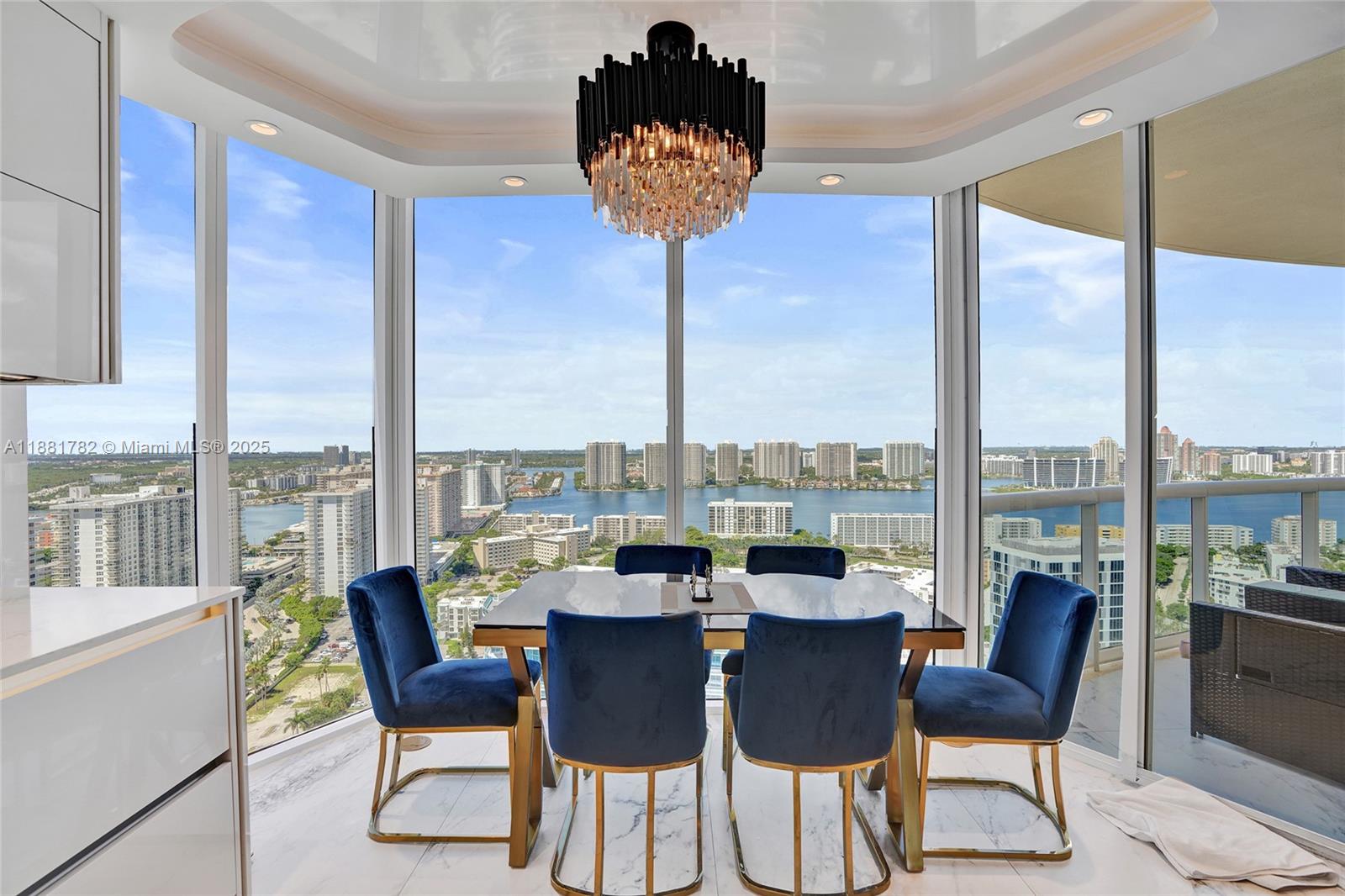 image Pinnacle8